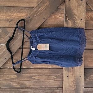 NWT RED CAMEL XS BLUE LACE TANK P2P 14 1/2